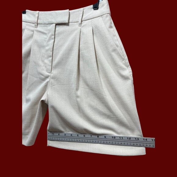 Worthington - Women's Mid-Rise 8.5" Inseam City Short - Beige - 8 - Picture 7 of 14